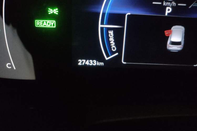 Used Toyota FRONTLANDER 2023 2.0L Smart Electric Hybrid Dual-Engine Leading Edition Odometer Close Up