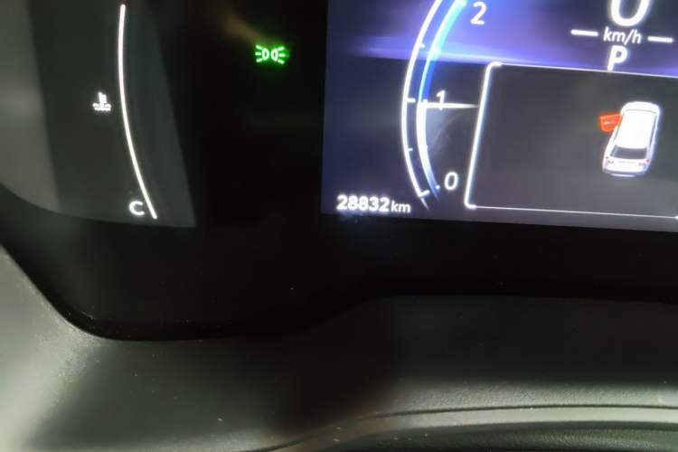 Used Toyota FRONTLANDER 2023 2.0L CVT Elite Edition Odometer Close Up