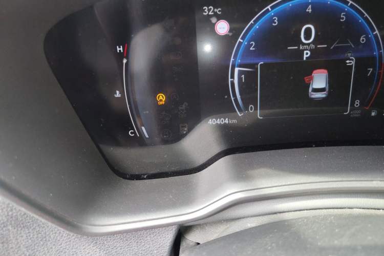 Used Toyota FRONTLANDER 2023 2.0L CVT Leading Edition Odometer Close Up