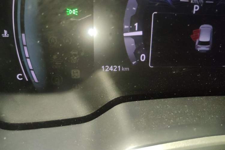 Used Toyota FRONTLANDER 2023 2.0L CVT Luxury Edition Odometer Close Up