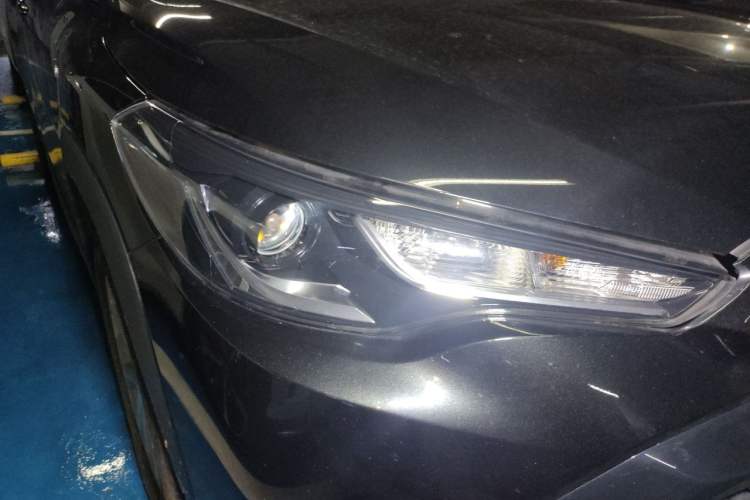 Used Toyota FRONTLANDER 2023 2.0L Smart Electric Hybrid Dual-Engine Leading Edition Right Front Headlight