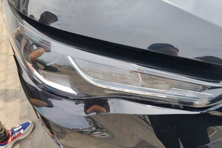 Used Toyota FRONTLANDER 2023 2.0L CVT Leading Edition Right Front Headlight