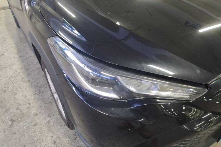 Used Toyota FRONTLANDER 2023 2.0L CVT Elite Edition Right Front Headlight