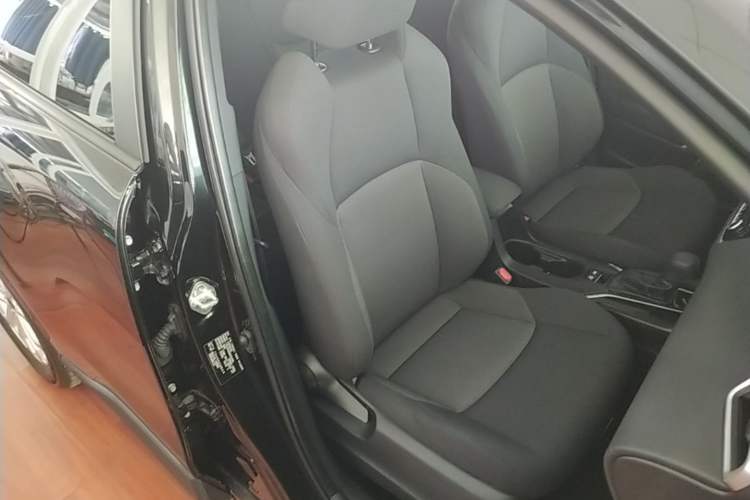 Used Toyota FRONTLANDER 2023 2.0L CVT Leading Edition Right Front Seat