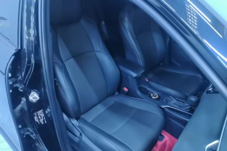Used Toyota FRONTLANDER 2023 2.0L CVT Leading Edition Right Front Seat