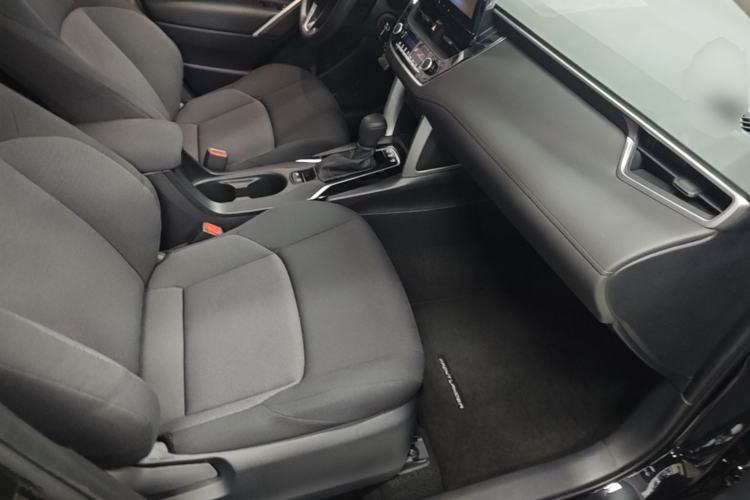 Used Toyota FRONTLANDER 2023 2.0L CVT Elite Edition Right Front Seat