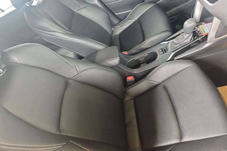 Used Toyota FRONTLANDER 2023 2.0L CVT Elite Edition Right Front Seat