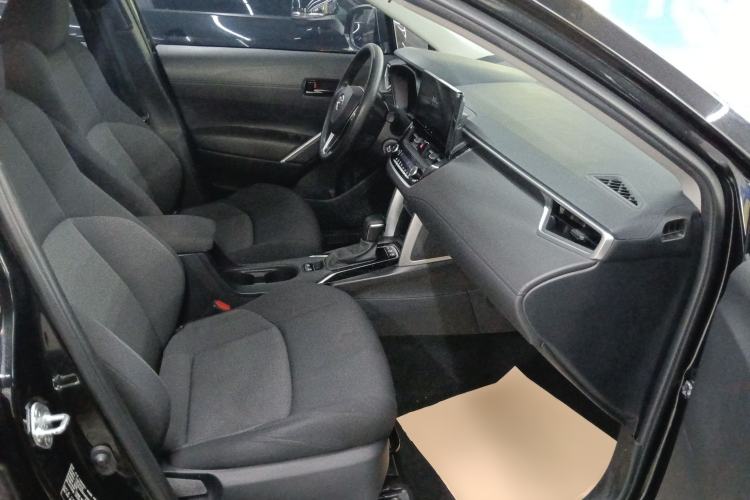 Used Toyota FRONTLANDER 2023 2.0L CVT Elite Edition Right Front Seat