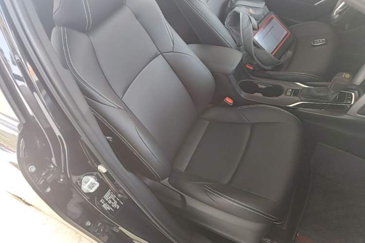 Used Toyota FRONTLANDER 2023 2.0L CVT Leading Edition Right Front Seat