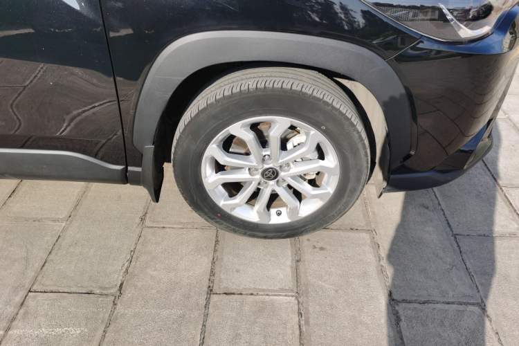 Used Toyota FRONTLANDER 2023 2.0L Smart Electric Hybrid Dual-Engine Leading Edition Right Front Wheel Hub