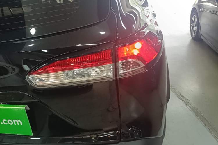 Used Toyota FRONTLANDER 2023 2.0L CVT Elite Edition Right Rear Taillight