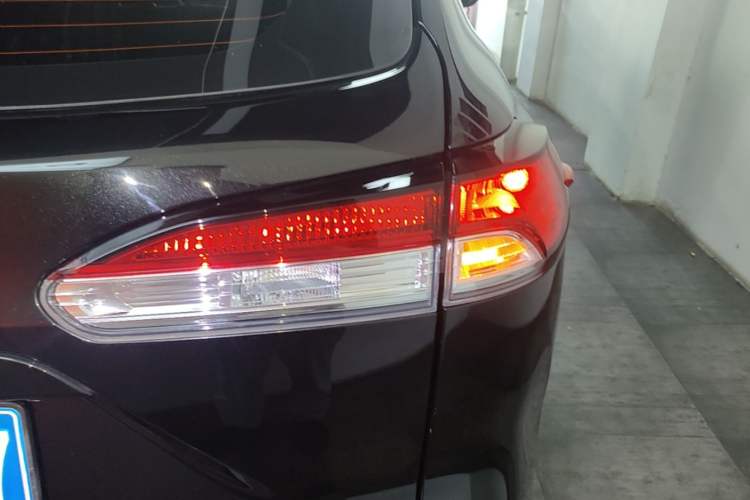 Used Toyota FRONTLANDER 2023 2.0L CVT Elite Edition Right Rear Taillight