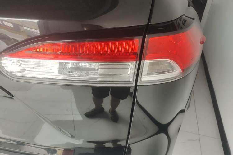 Used Toyota FRONTLANDER 2023 2.0L CVT Leading Edition Right Rear Taillight