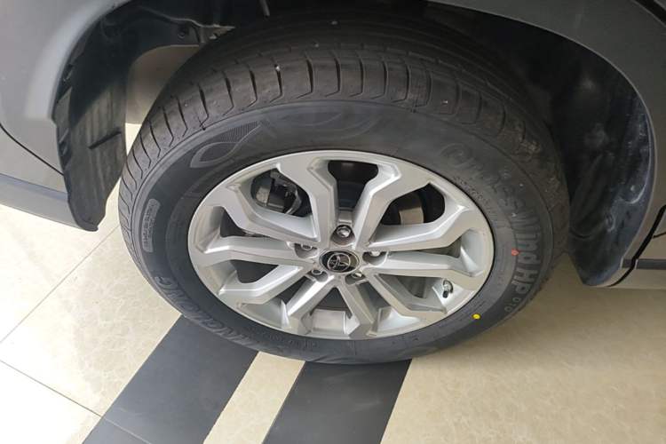 Used Toyota FRONTLANDER 2023 2.0L CVT Elite Edition Right Rear Wheel Hub