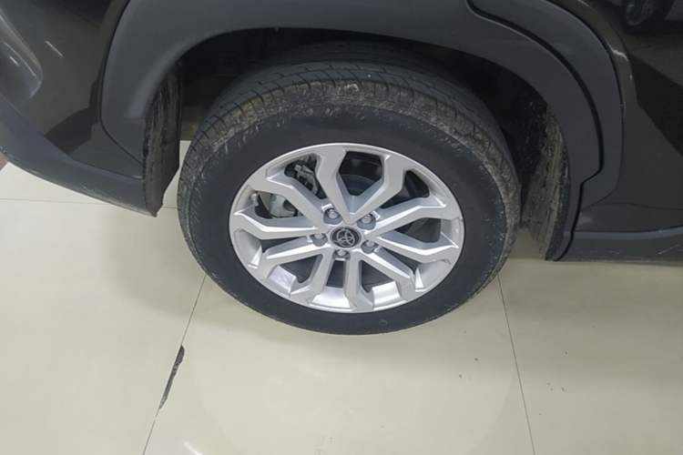 Used Toyota FRONTLANDER 2023 2.0L CVT Elite Edition Right Rear Wheel Hub