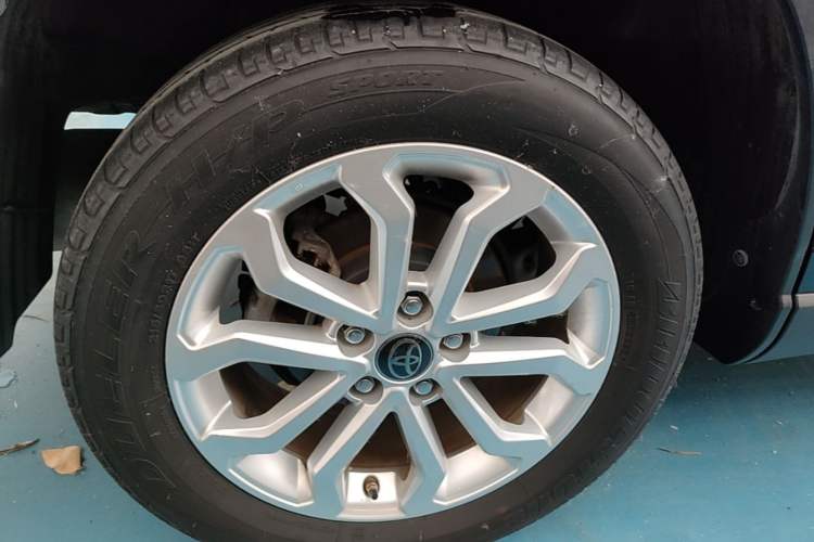 Used Toyota FRONTLANDER 2023 2.0L CVT Leading Edition Right Rear Wheel Hub