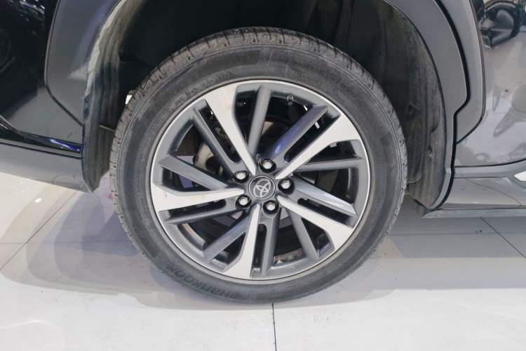 Used Toyota FRONTLANDER 2023 2.0L CVT Sport Edition Right Rear Wheel Hub