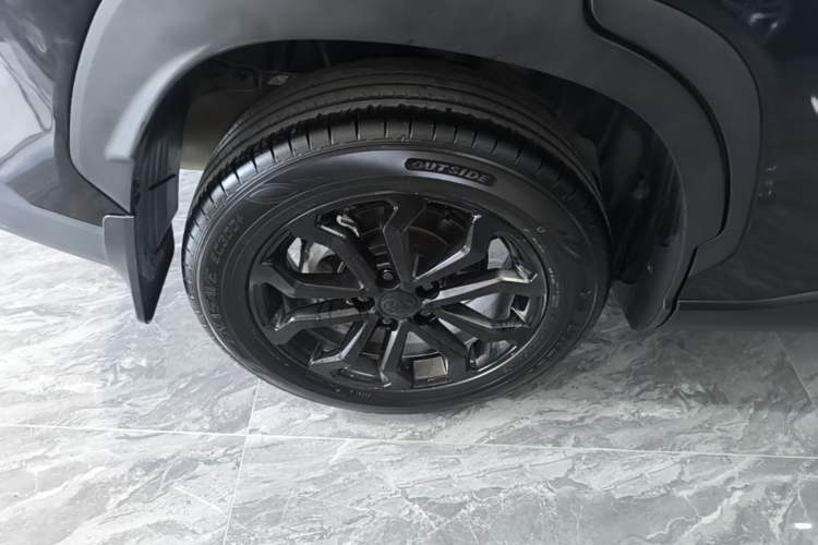 Used Toyota FRONTLANDER 2023 2.0L CVT Elite Edition Right Rear Wheel Hub