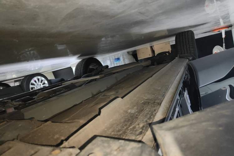 Used Toyota FRONTLANDER 2023 2.0L CVT Elite Edition Right Side Sill