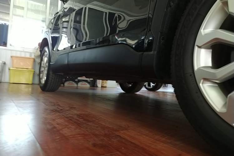 Used Toyota FRONTLANDER 2023 2.0L CVT Leading Edition Right Side Sill