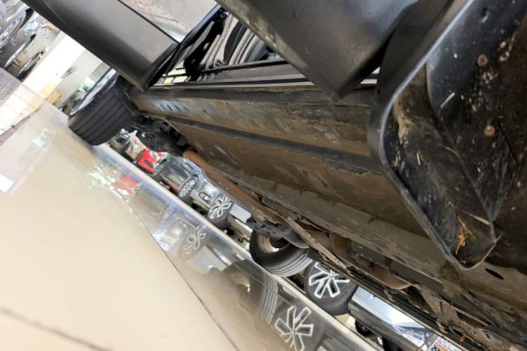 Used Toyota FRONTLANDER 2023 2.0L CVT Elite Edition Right Side Sill