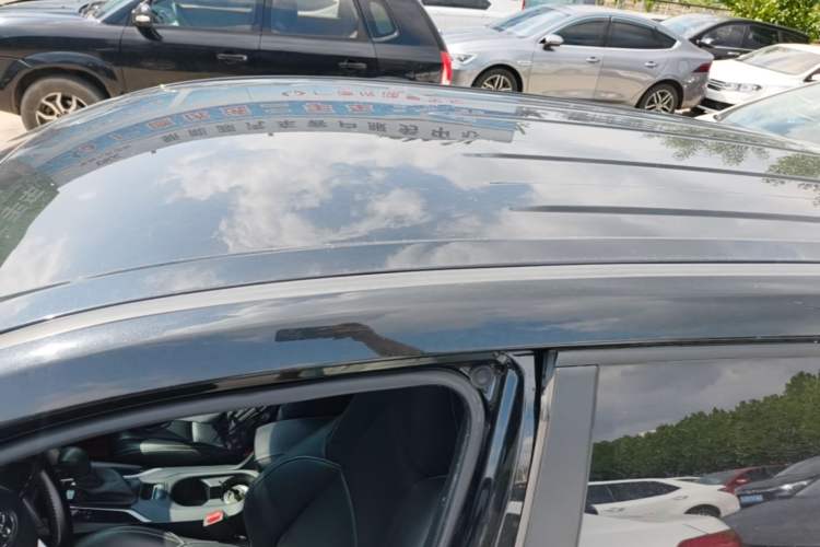 Used Toyota FRONTLANDER 2023 2.0L CVT Elite Edition Roof
