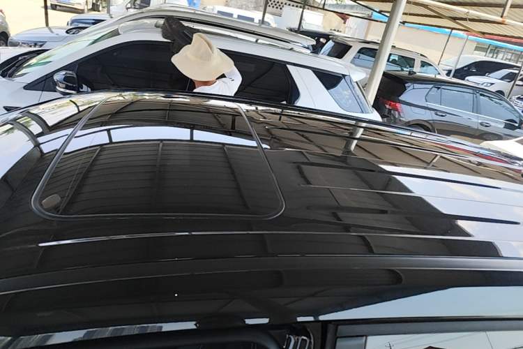 Used Toyota FRONTLANDER 2023 2.0L CVT Leading Edition Roof
