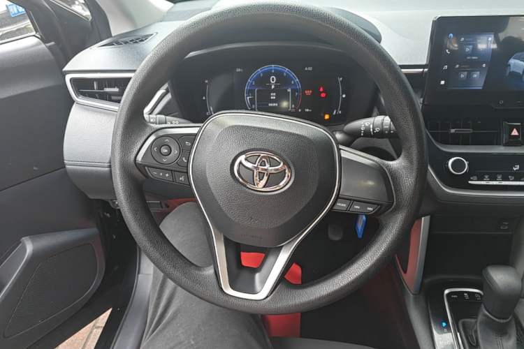 Used Toyota FRONTLANDER 2023 2.0L CVT Elite Edition Steering Wheel