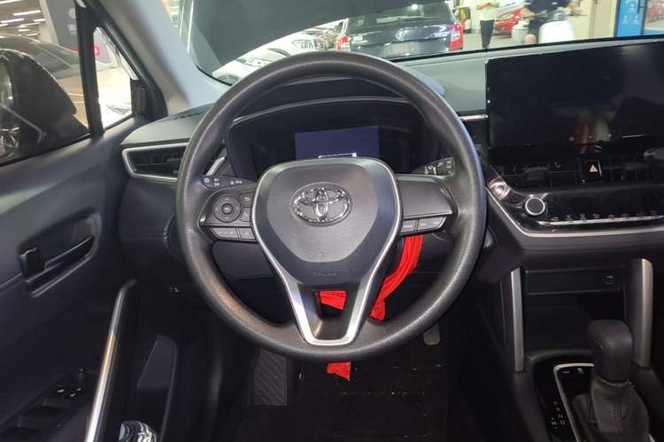 Used Toyota FRONTLANDER 2023 2.0L CVT Elite Edition Steering Wheel