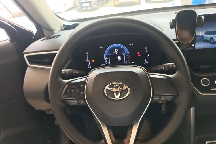 Used Toyota FRONTLANDER 2023 2.0L CVT Elite Edition Steering Wheel