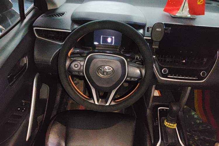 Used Toyota FRONTLANDER 2023 2.0L CVT Elite Edition Steering Wheel