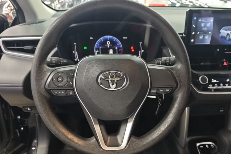 Used Toyota FRONTLANDER 2023 2.0L CVT Elite Edition Steering Wheel
