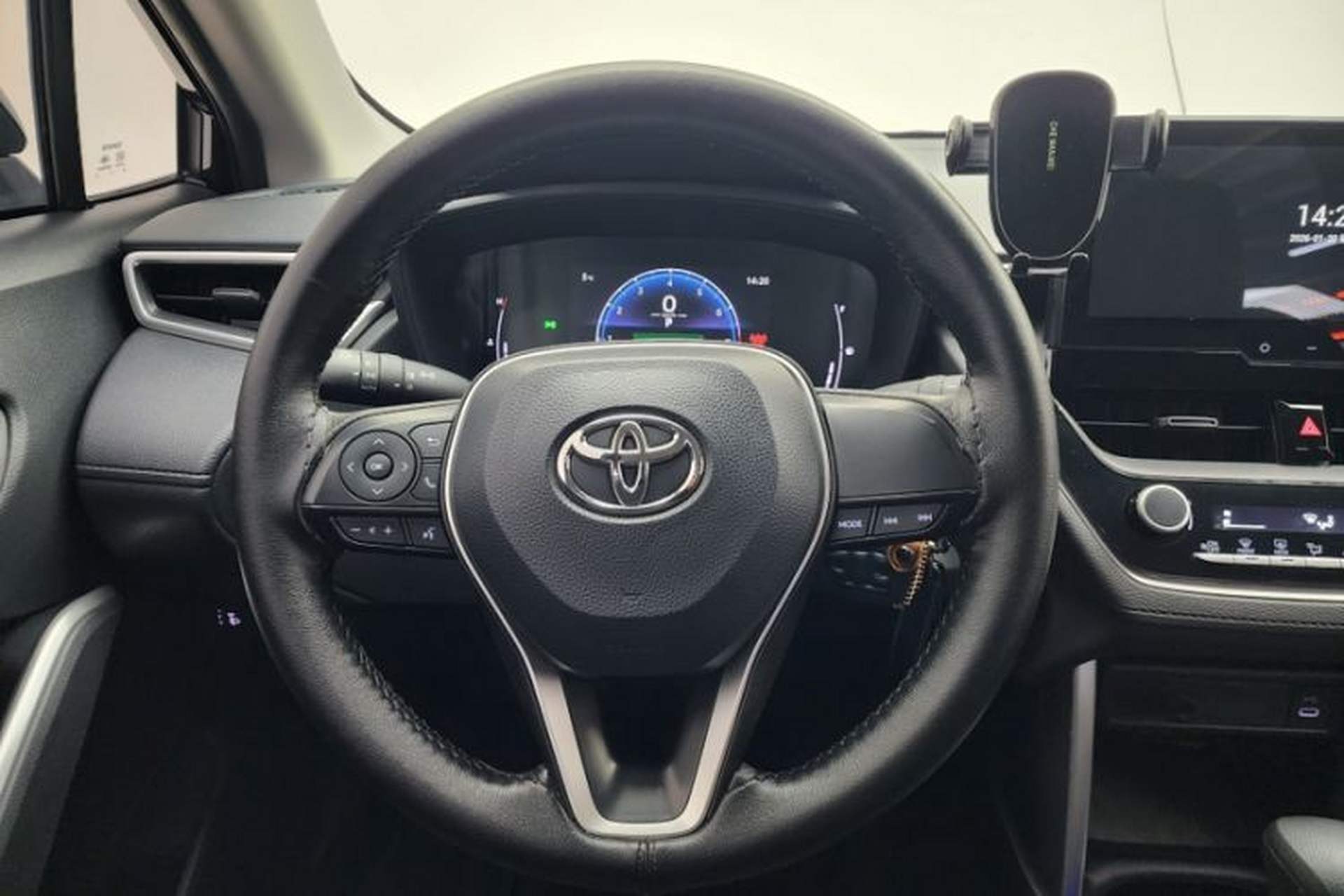 Used Toyota FRONTLANDER 2023 2.0L CVT Elite Edition Steering Wheel