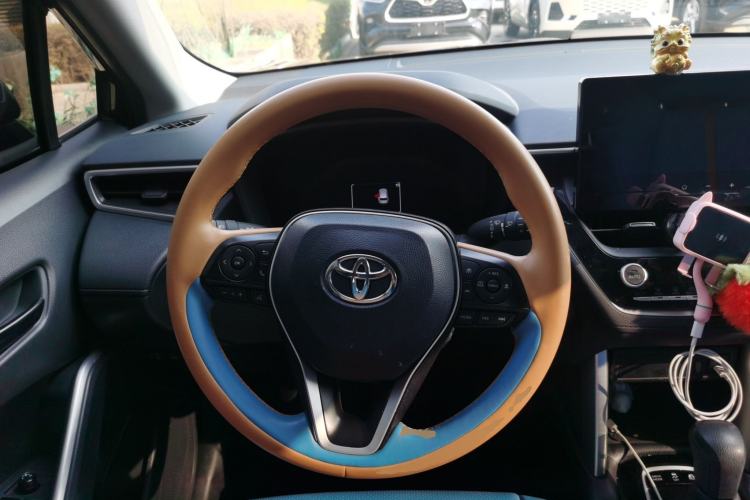 Used Toyota FRONTLANDER 2023 2.0L Smart Electric Hybrid Dual-Engine Leading Edition Steering Wheel