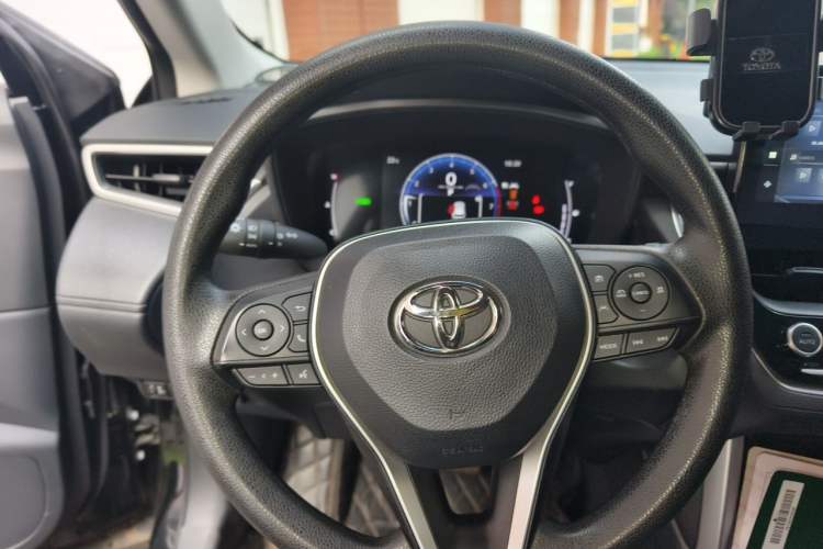 Used Toyota FRONTLANDER 2023 2.0L Smart Electric Hybrid Dual-Engine Leading Edition Steering Wheel