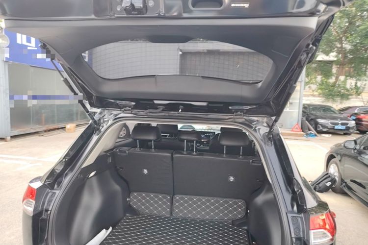 Used Toyota FRONTLANDER 2023 2.0L CVT Elite Edition Trunk