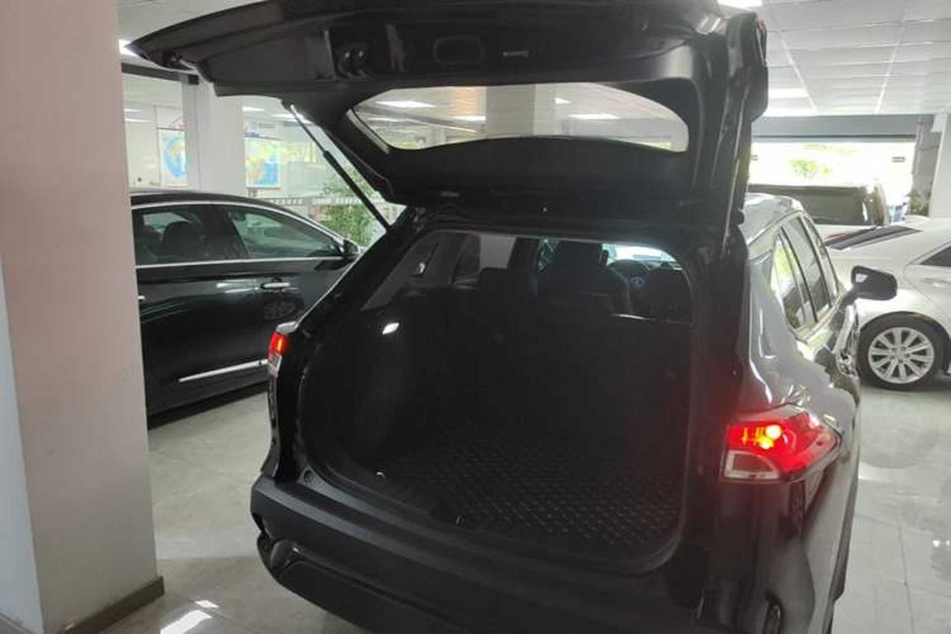 Used Toyota FRONTLANDER 2023 2.0L CVT Elite Edition Trunk