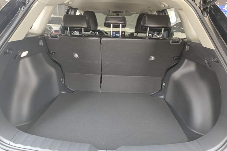Used Toyota FRONTLANDER 2023 2.0L CVT Elite Edition Trunk