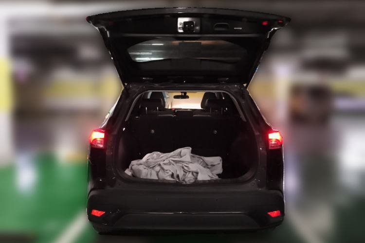 Used Toyota FRONTLANDER 2023 2.0L CVT Elite Edition Trunk