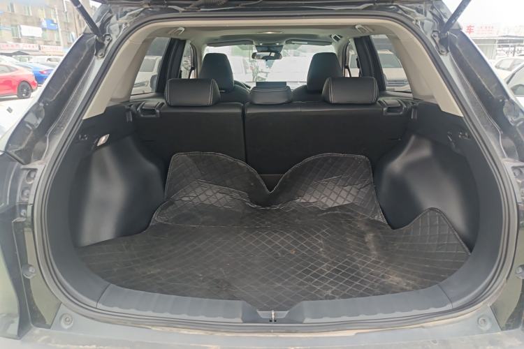 Used Toyota FRONTLANDER 2023 2.0L CVT Leading Edition Trunk