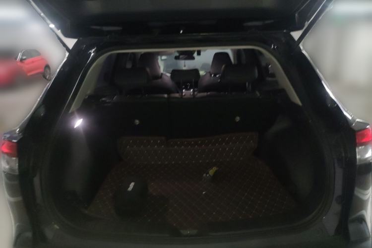 Used Toyota FRONTLANDER 2023 2.0L CVT Luxury Edition Trunk