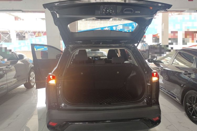 Used Toyota FRONTLANDER 2023 2.0L CVT Elite Edition Trunk