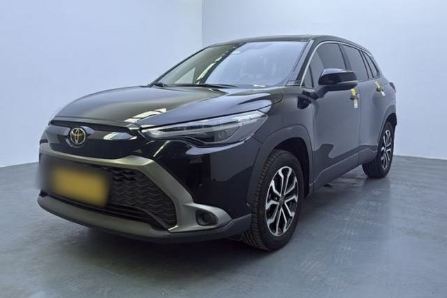 Used Toyota FRONTLANDER 2023 2.0L CVT Luxury Edition