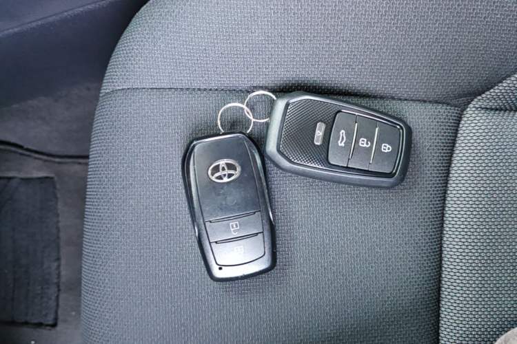 Used Toyota FRONTLANDER 2023 2.0L CVT Leading Edition Vehicle Key