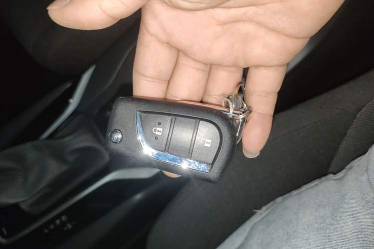 Used Toyota FRONTLANDER 2023 2.0L CVT Elite Edition Vehicle Key
