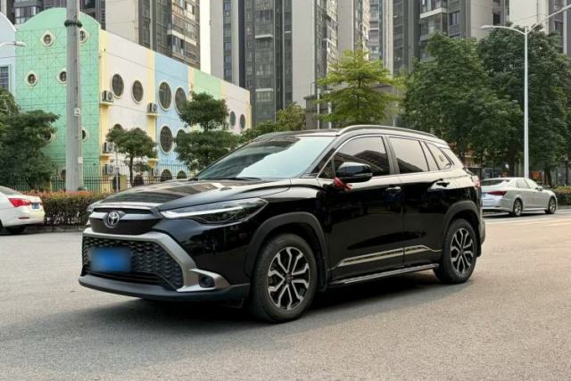 Used Toyota FRONTLANDER 2023 2.0L CVT Luxury Edition