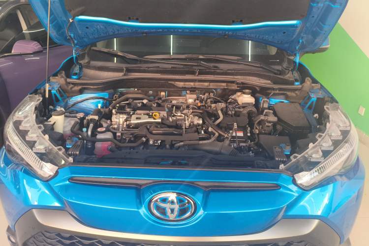 Used Toyota FRONTLANDER 2023 2.0L Smart Electric Hybrid Dual-Engine Deluxe Version Engine Bay