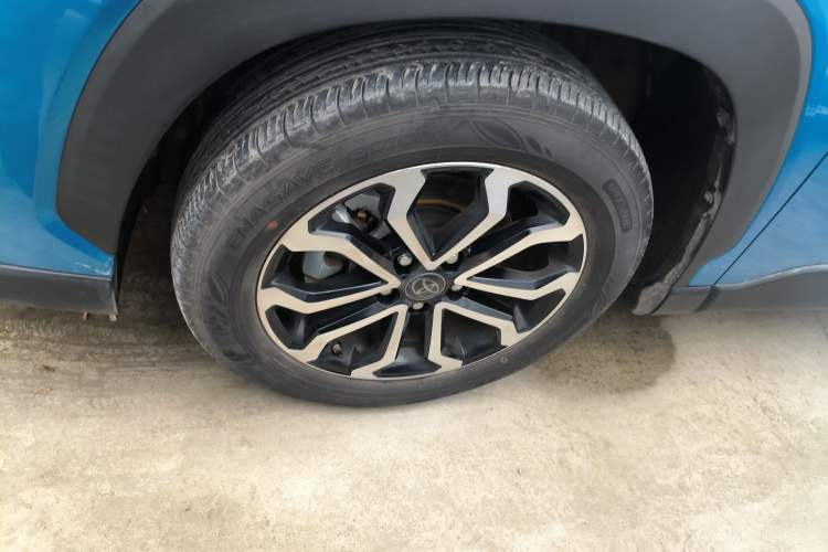Used Toyota FRONTLANDER 2023 2.0L Smart Electric Hybrid Dual-Engine Deluxe Version Left Front Wheel Hub