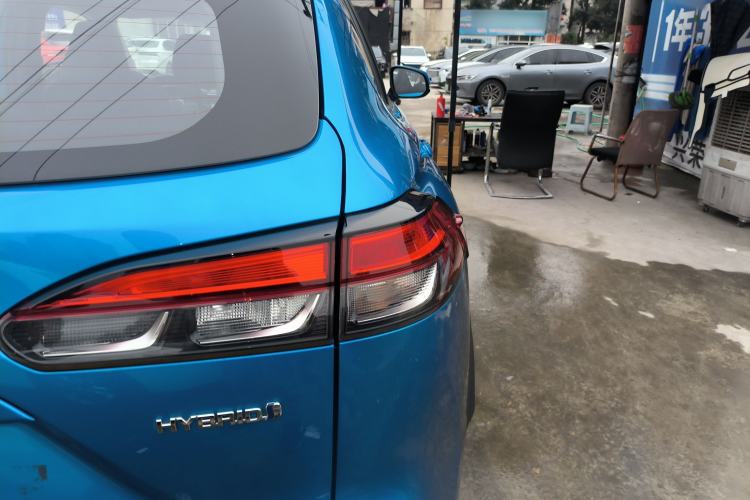 Used Toyota FRONTLANDER 2023 2.0L Smart Electric Hybrid Dual-Engine Deluxe Version Right Rear Taillight