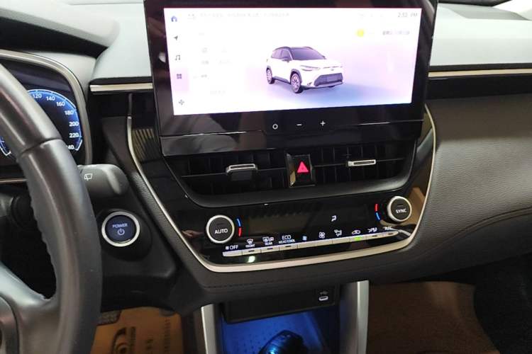 Used Toyota FRONTLANDER 2023 2.0L Smart Electric Hybrid Dual-Engine Deluxe Version Audio And AC Panel